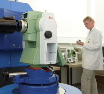 Метрологическая поверка геодезического оборудования